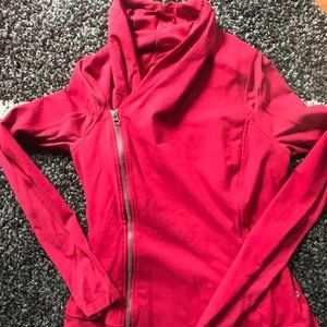 lululemon red AsYmEtRiCaL zip women's size 12